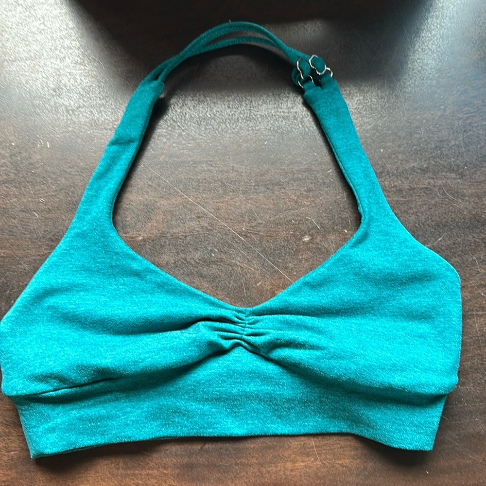 Bombshell backless bra